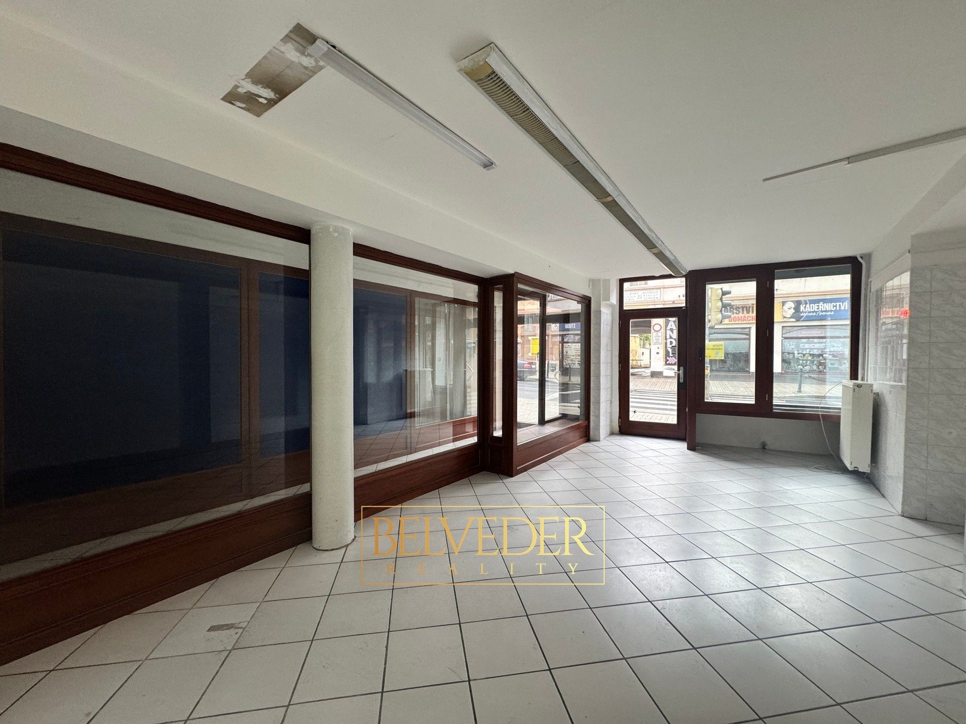 Obchodní prostory, Masarykova třída, Teplice, 140 m² - 2
