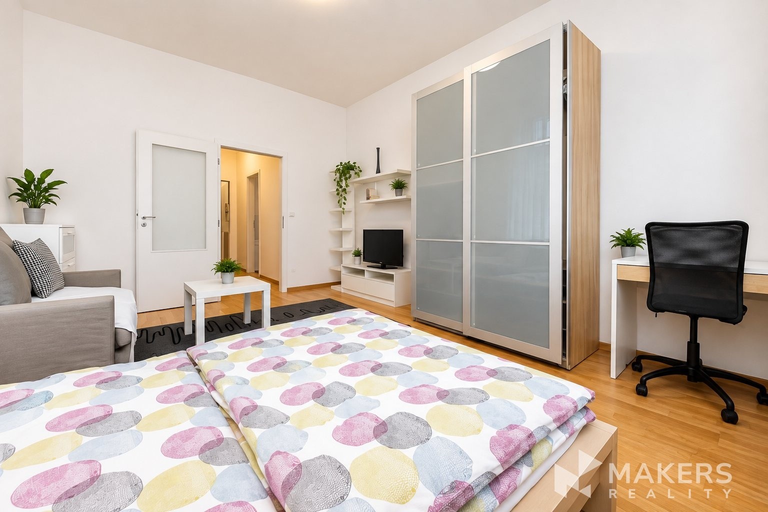 Ubytovací zařízení · 70 m² · Plzeňská, Praha - 3