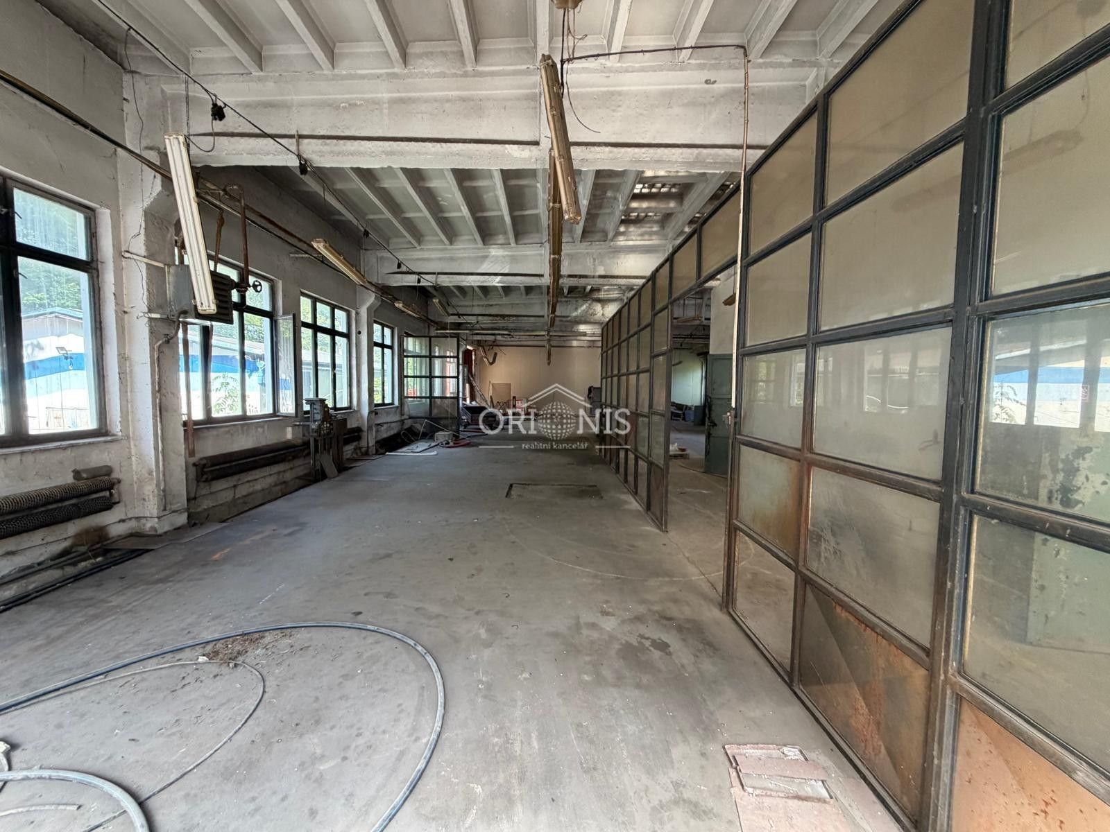Sklady, Úštěk Úštěk-České Předměstí, 450 m² - 1