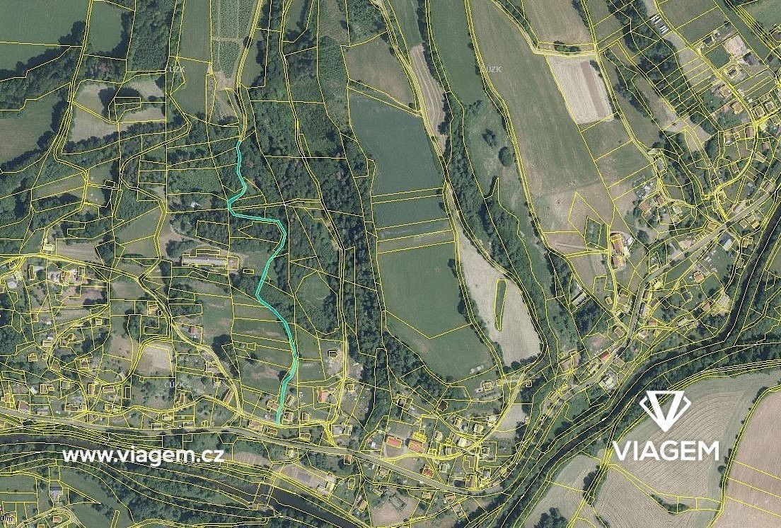 Zemědělský pozemek, 1 214 m²