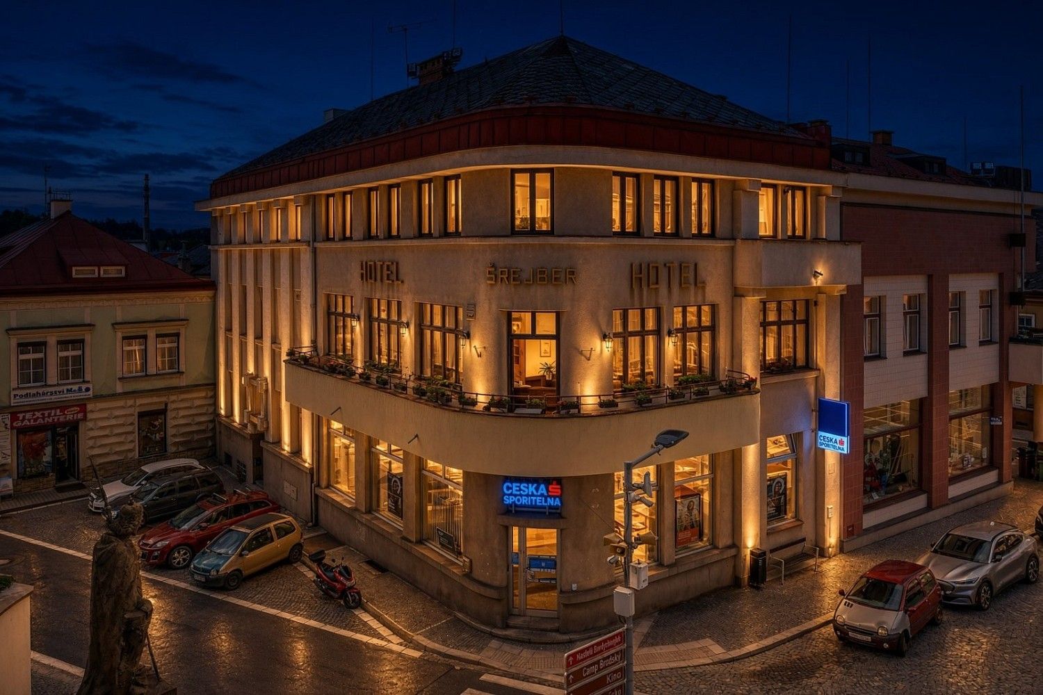 Ubytovací zařízení, Červený Kostelec, okres Náchod, Královéhradecký kraj, 1 120 m² - 1