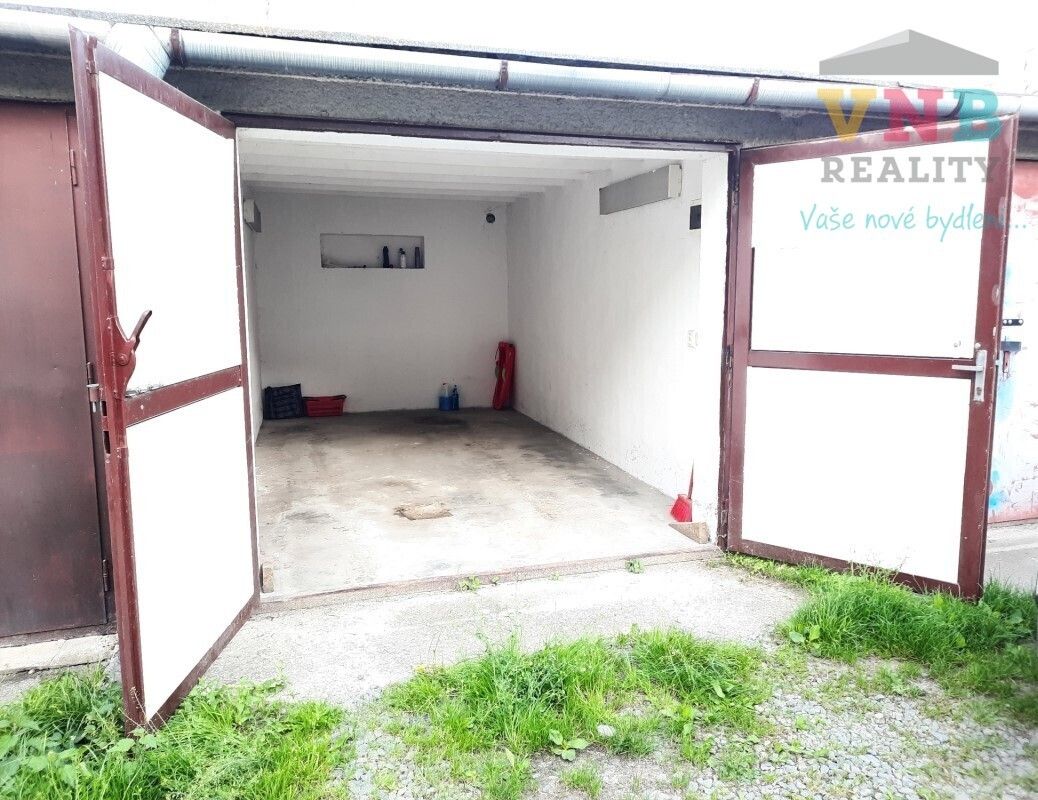 Garáže, Kazín, Prostějov, 17 m²