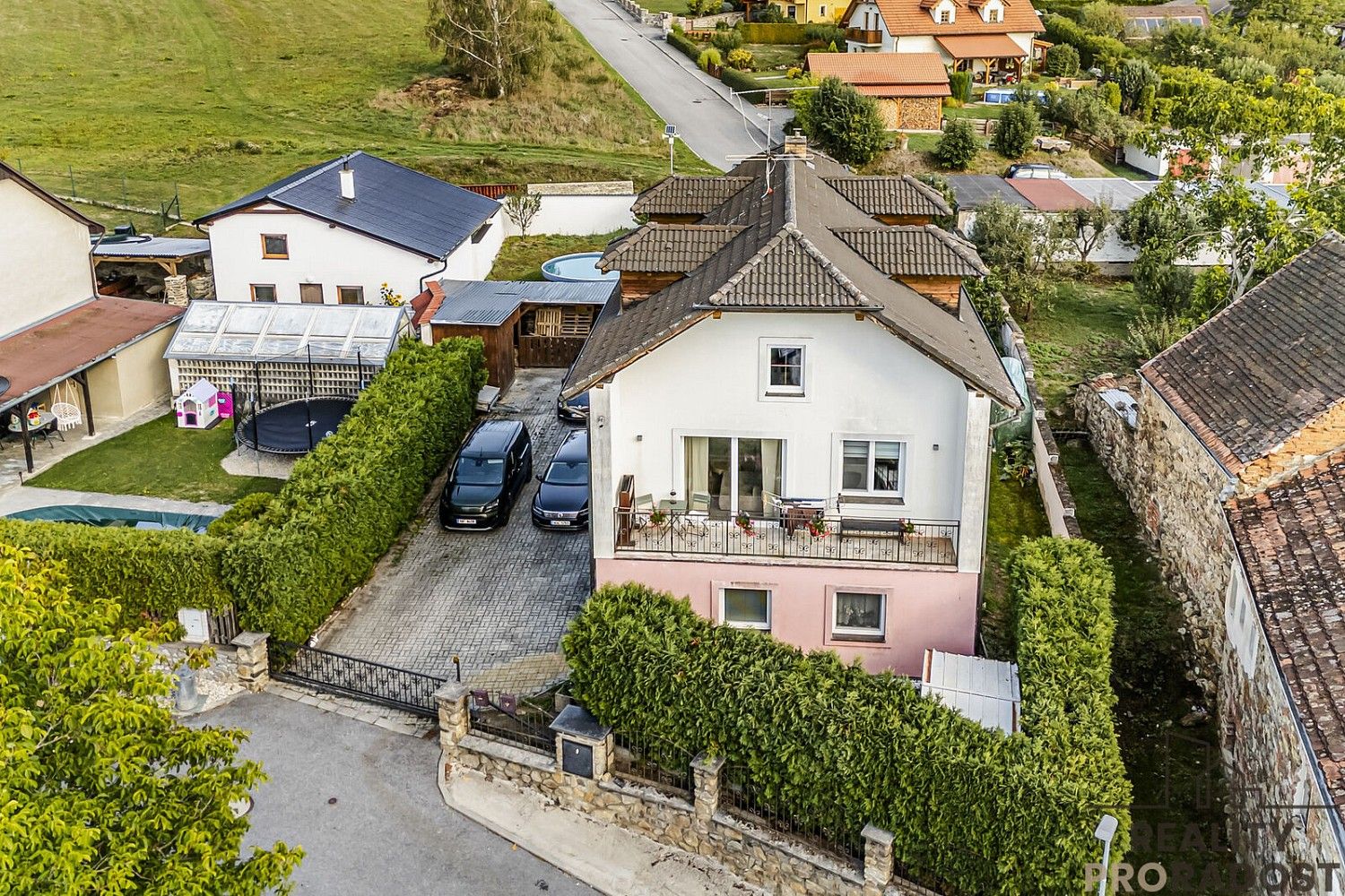 Rodinné domy, U Studánky, Větřní - Němče, okres Český Krumlov, 284 m² - 2