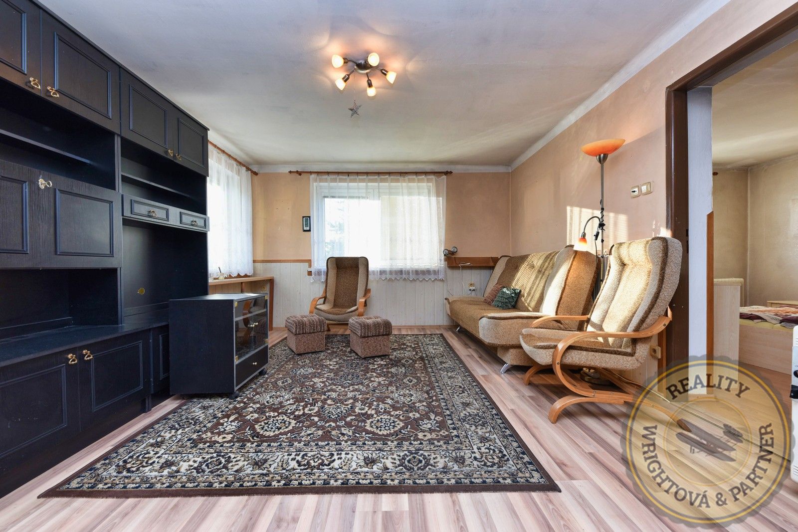 Rodinný dům · 240 m² · Černuc - 4