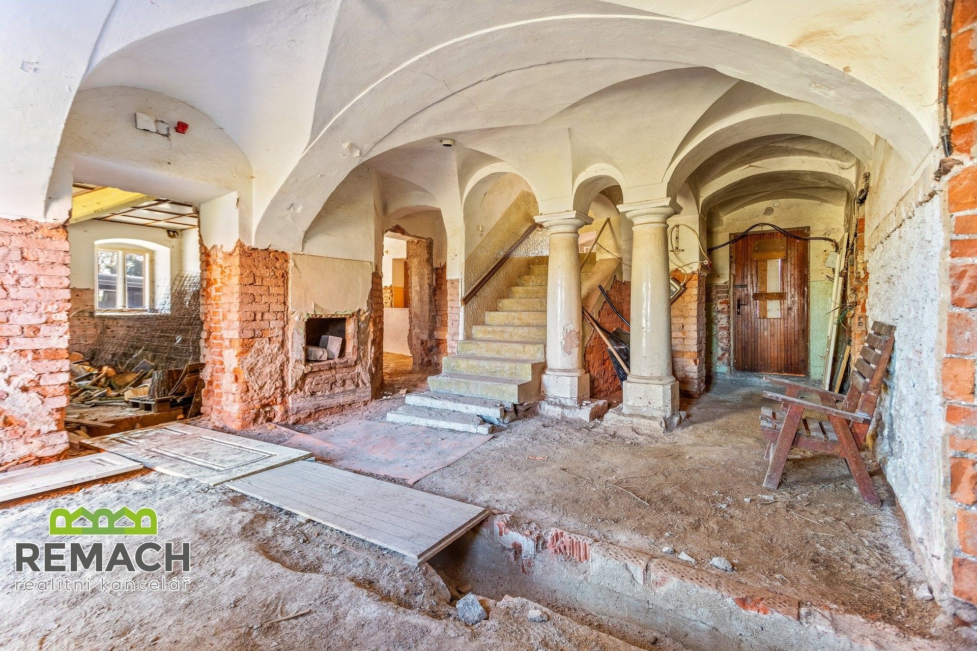 Ubytovací zařízení, Božanov, 650 m² - 2