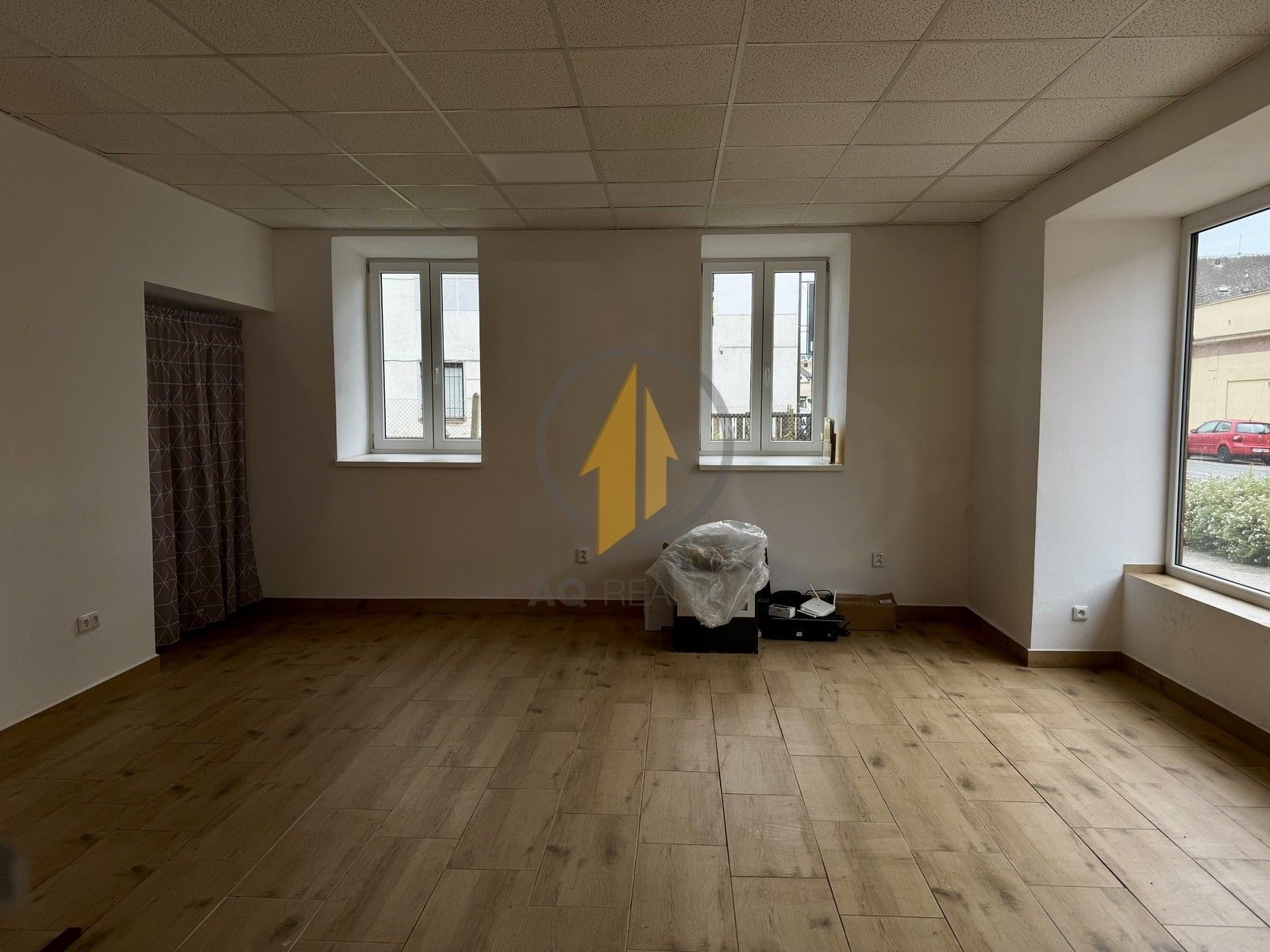 Obchodní prostory, Krkonošská, Nová Paka, 55 m²