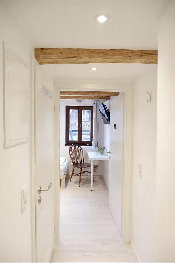 Pronájem byt 2+1 - , Bádensko-Württembersko, 20 m² - 5