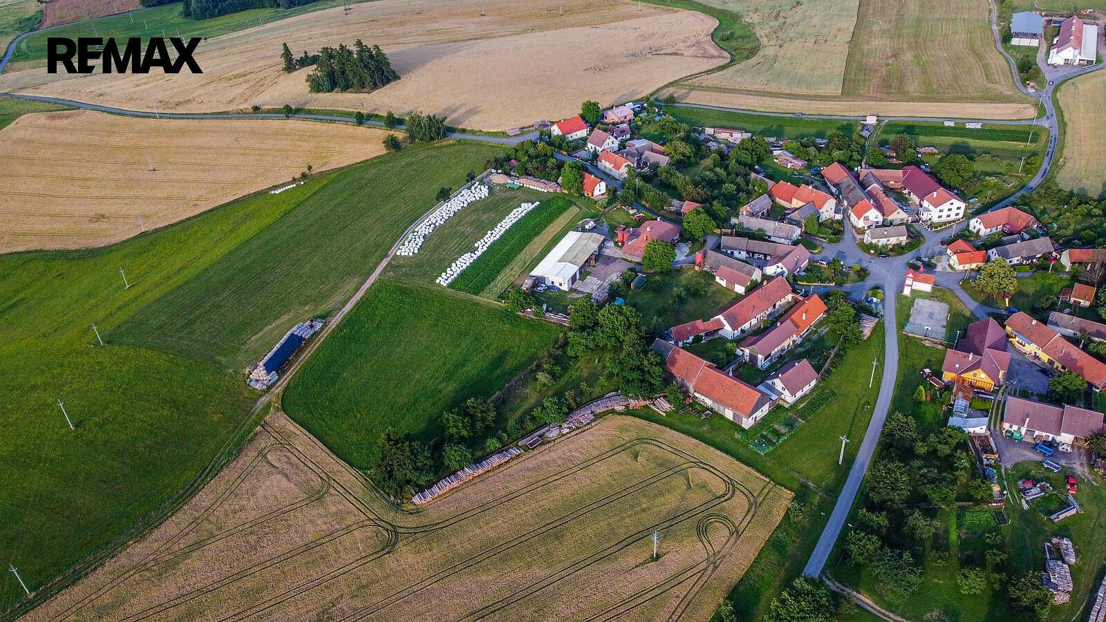 Pozemky pro bydlení, Milasín, okres Žďár nad Sázavou, Kraj Vysočina - 1
