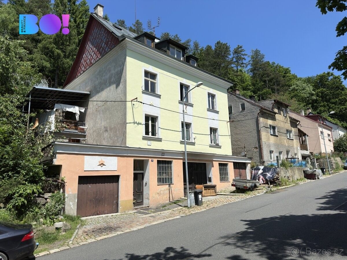 Rodinné domy, Karlovy Vary, 360 01