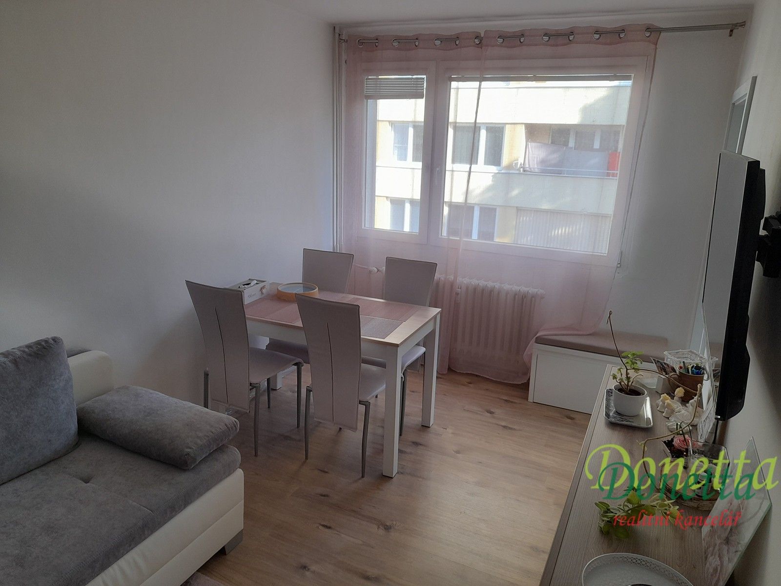 Prodej byt 3+1 - Bratří Štefanů, Hradec Králové, 67 m²