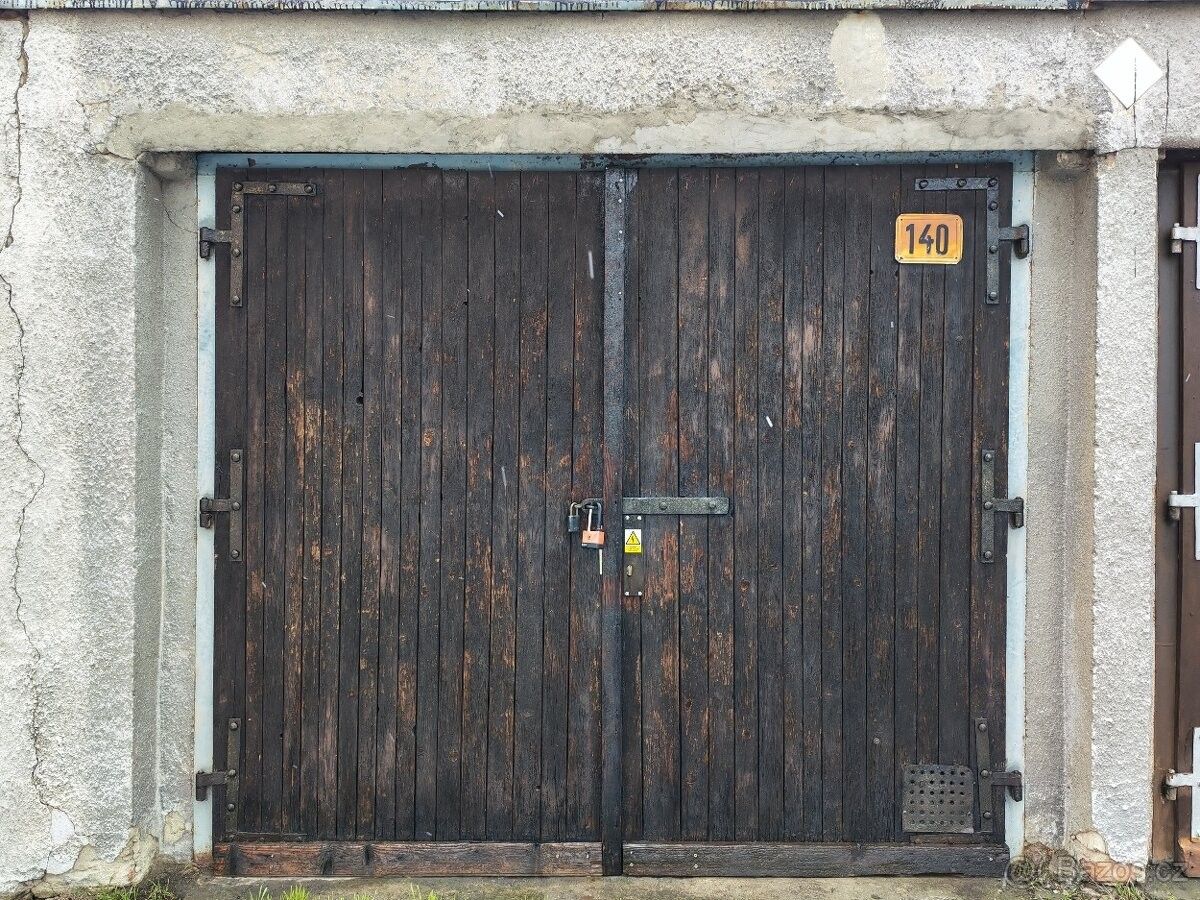 Garáže, Teplice, 415 01