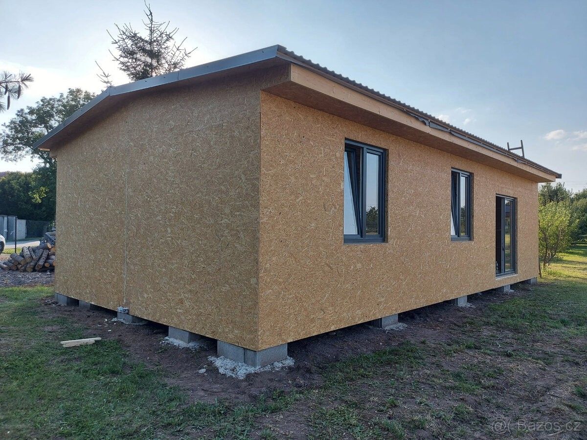 Prodej rodinný dům - Lužec nad Vltavou, 277 06