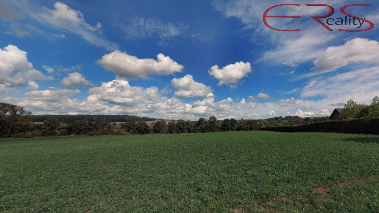 Louky, Rovensko pod Troskami