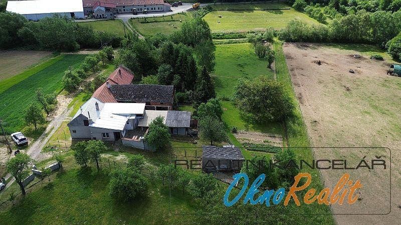 Rodinné domy, Pavlovice u Přerova, okres Přerov, 75 m² - 1