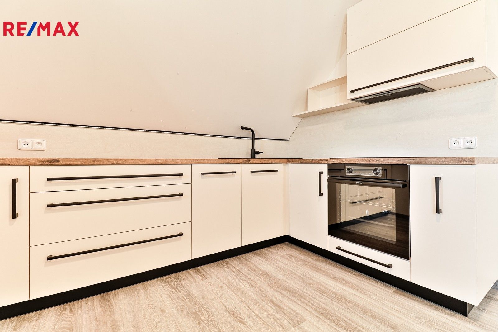 2+kk, Kaňovice, 40 m²