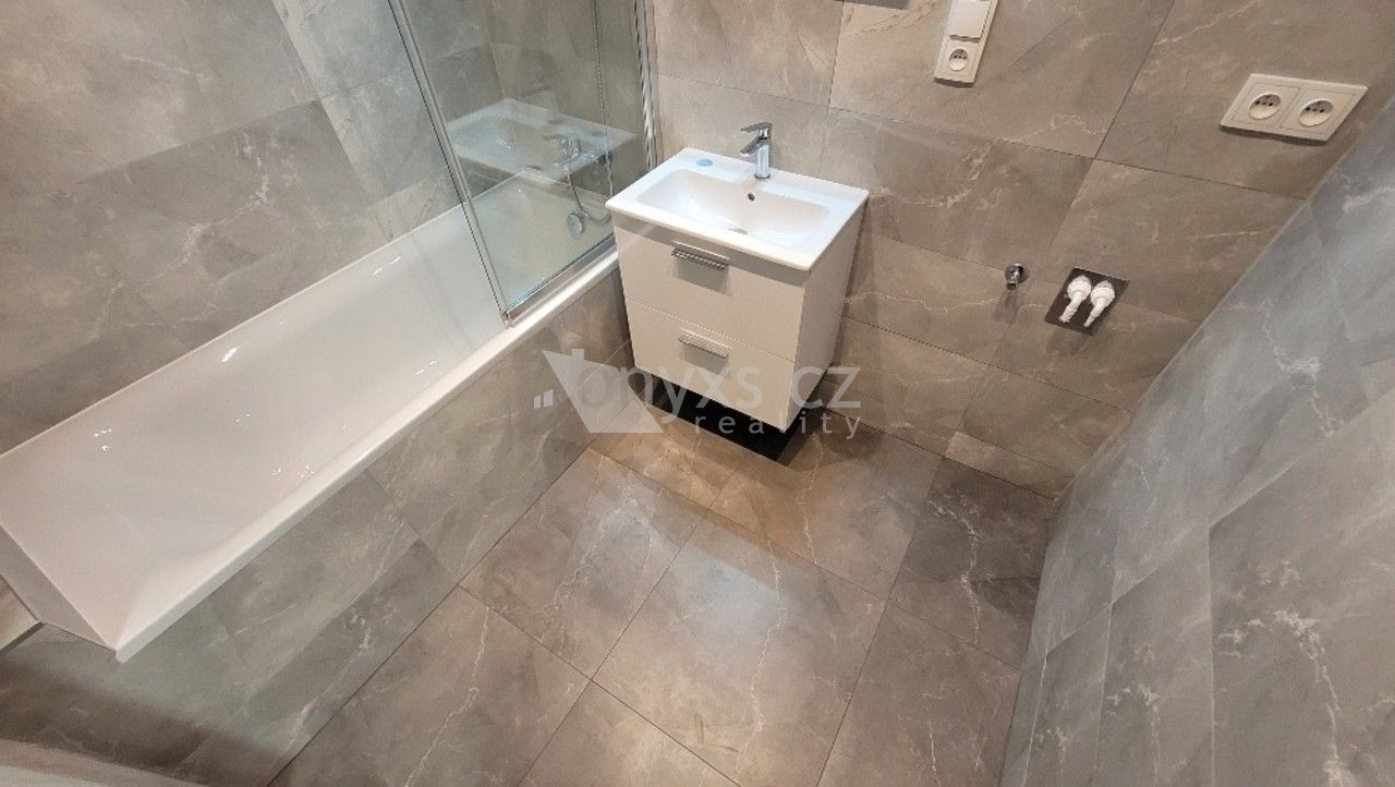 Pronájem byt 3+1 - Praha 6, Praha, 80 m²