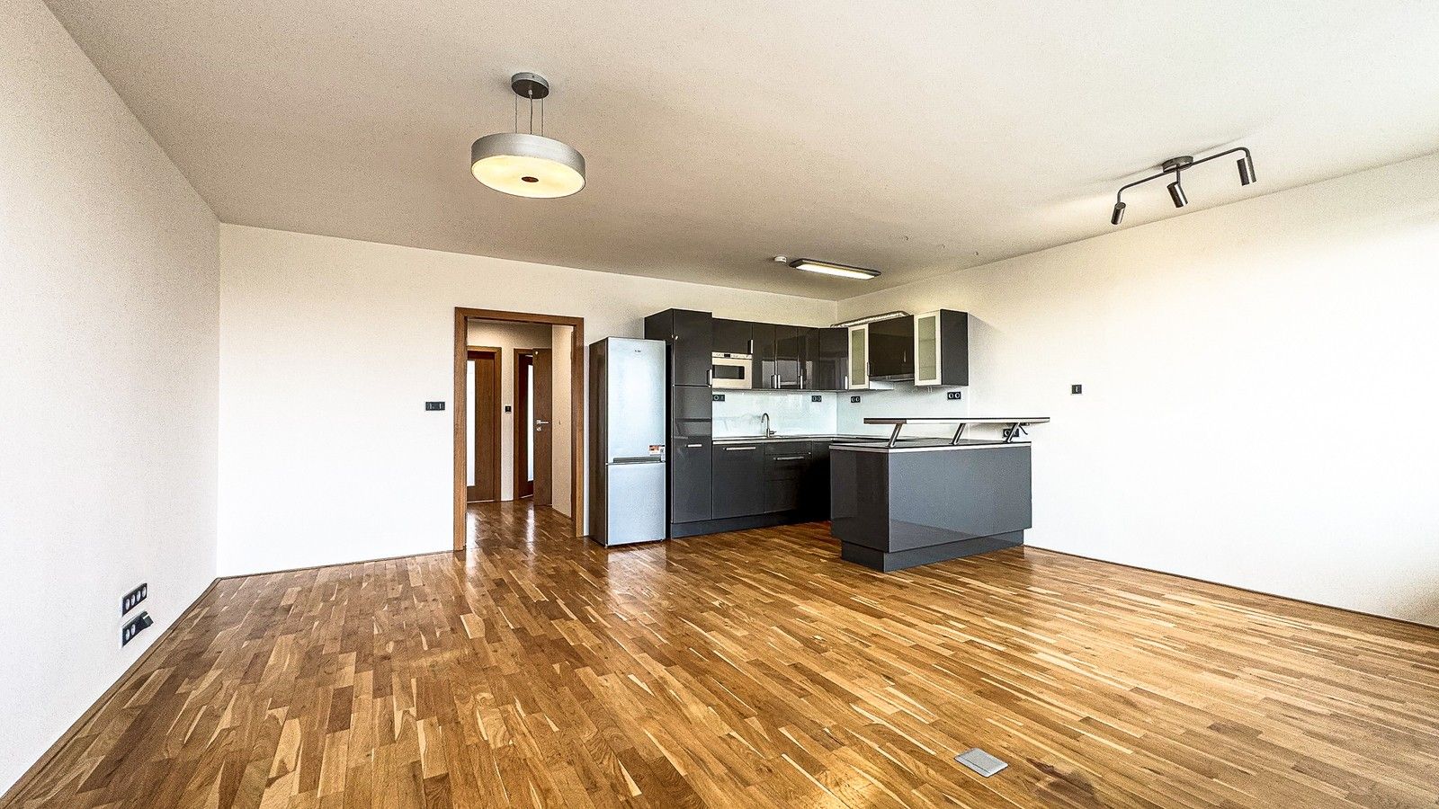 3+kk, Kurčatovova 321, Praha, 70 m²