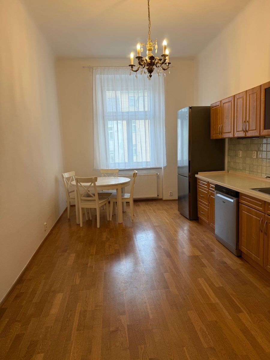 Byt 2+1 · 85 m² · Ruská, Praha - Vršovice - 4