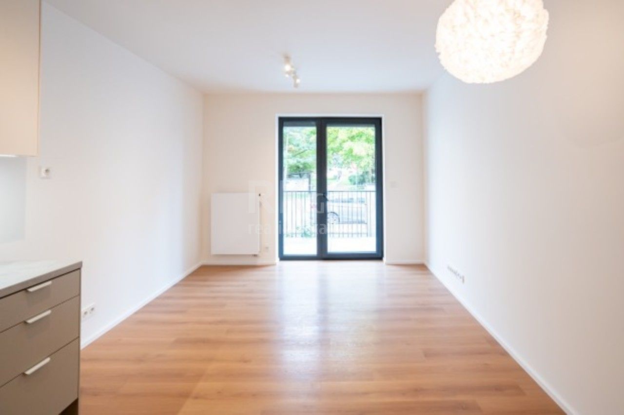 Prodej byt 1+kk - Pakoměřická, Praha, 27 m²