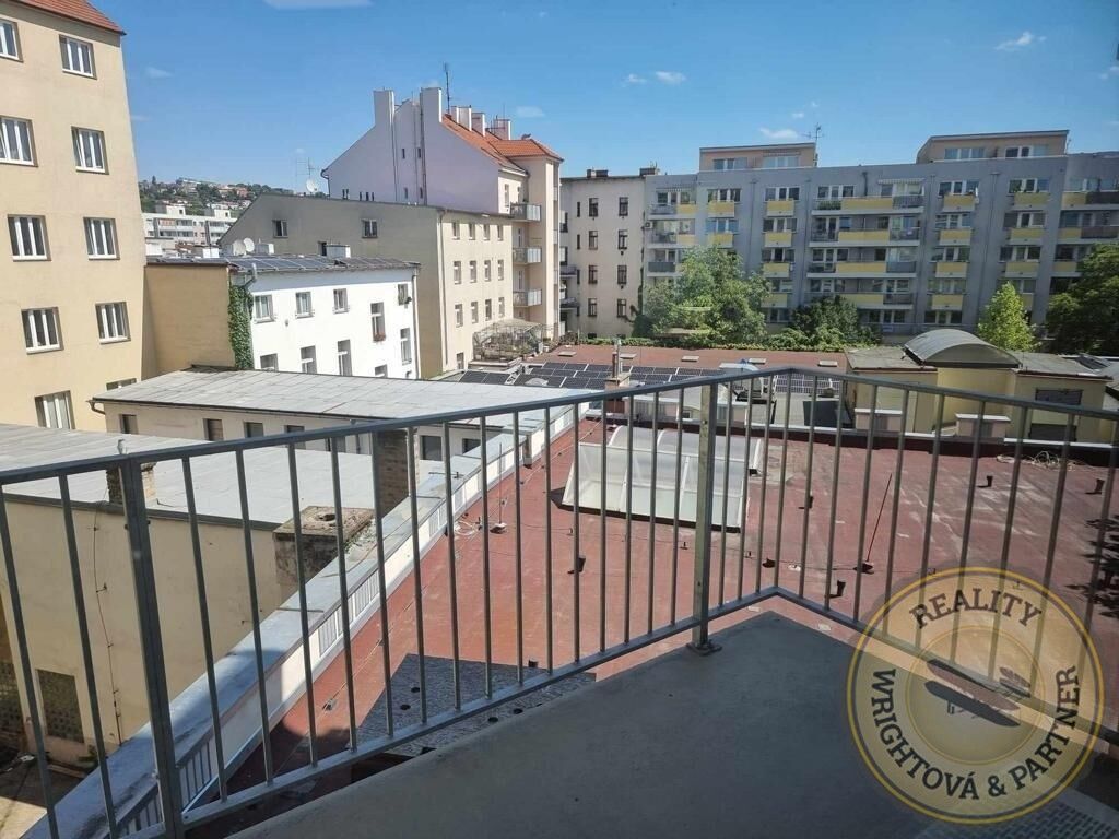 Pronájem kancelář - Libeň, Praha, 316 m²