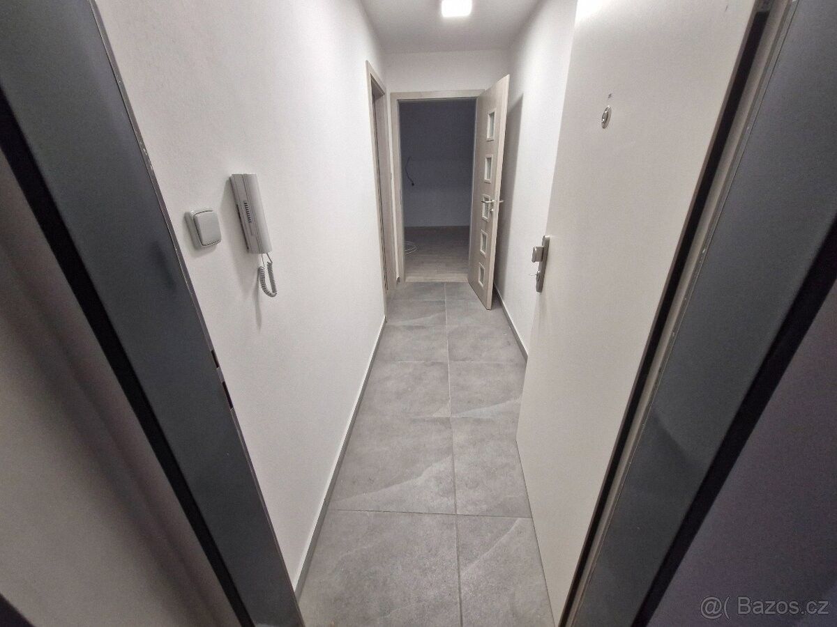 Obchodní prostory, Znojmo, 669 02