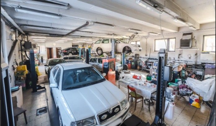 Pronájem ostatní - Praha, 198 00