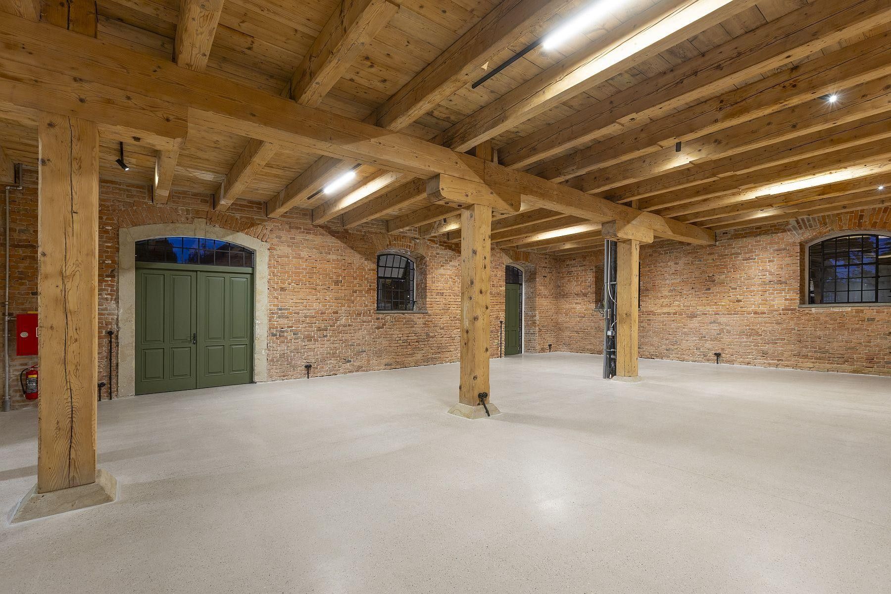 Obchodní prostory · 142 m² · Štenclova, Dašice - 4
