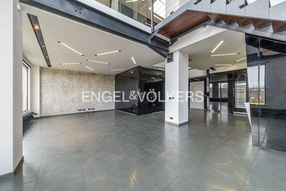 4+kk, Křížová 1018, Praha Smíchov, 421 m² - 2