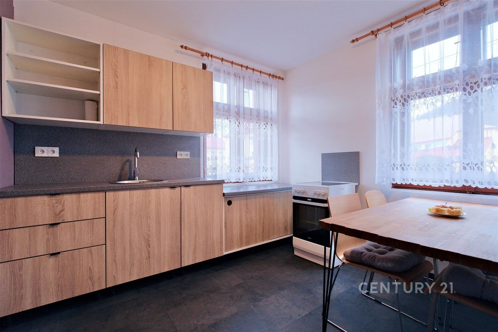 Pronájem rodinný dům - Hovězí, 40 m²