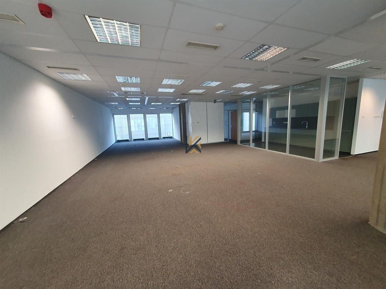 Kancelář · 321 m² · Praha - Karlín, okres Praha 8, Hlavní město Praha - 3