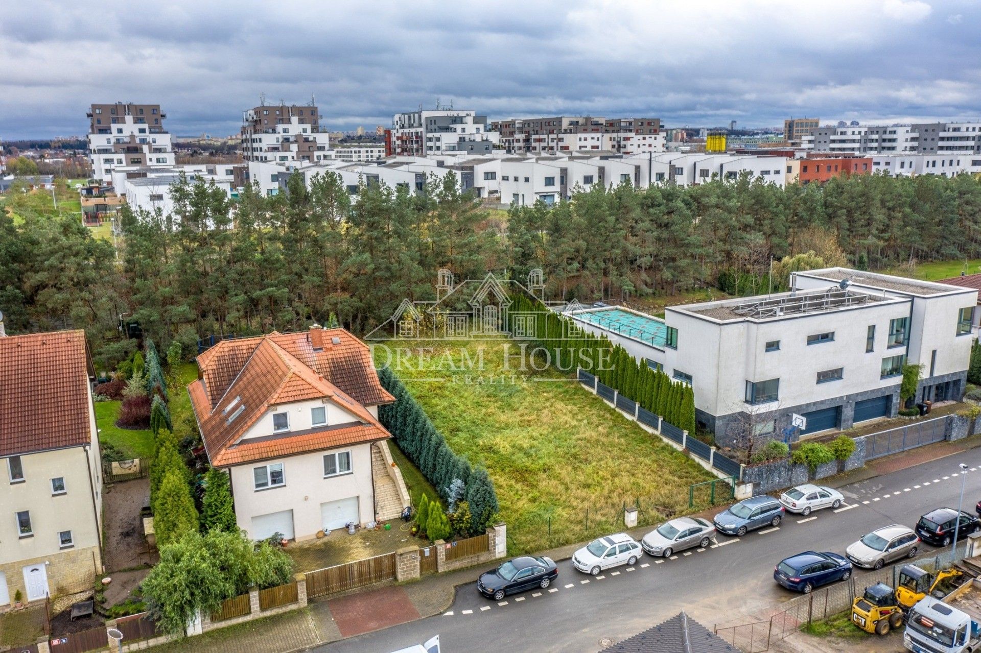 Prodej pozemek pro bydlení - Pod areálem, Praha, 932 m²