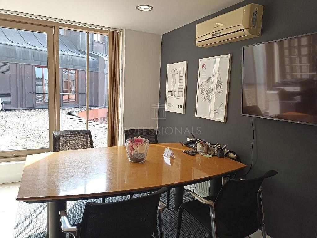 Pronájem kancelář - Praha - Nové Město, okres Praha 1, Hlavní město Praha, 21 m² - 5