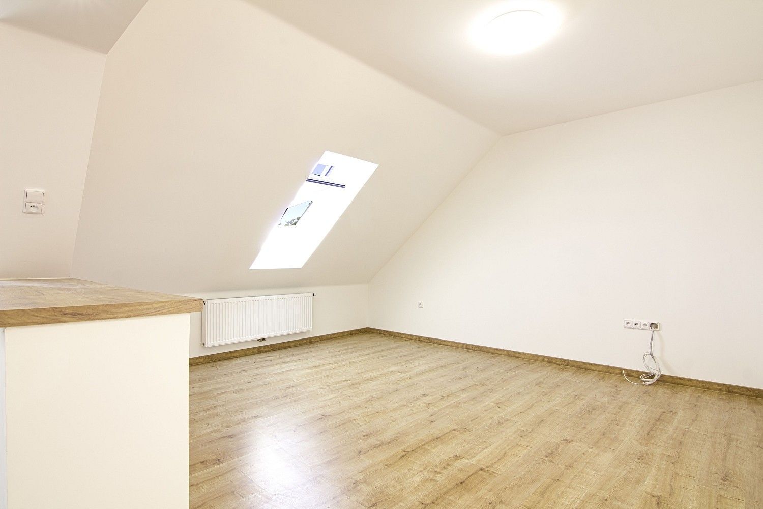 Prodej byt 4+kk - Vratěnín, okres Znojmo, Jihomoravský kraj, 99 m² - 5