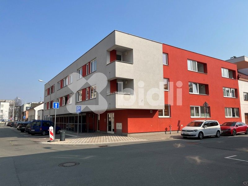 2+kk, Všehrdova 1701, Hradec Králové, 45 m²