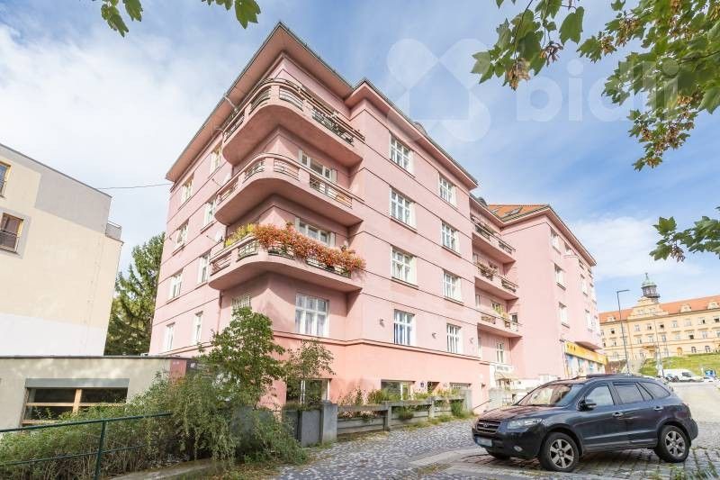 1+1, Vršovické náměstí 1013, Praha Vršovice, 42 m² - 1