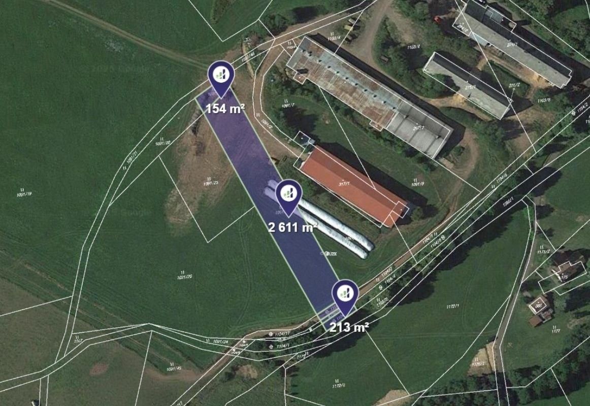 Louky, Mříčná, 2 978 m²