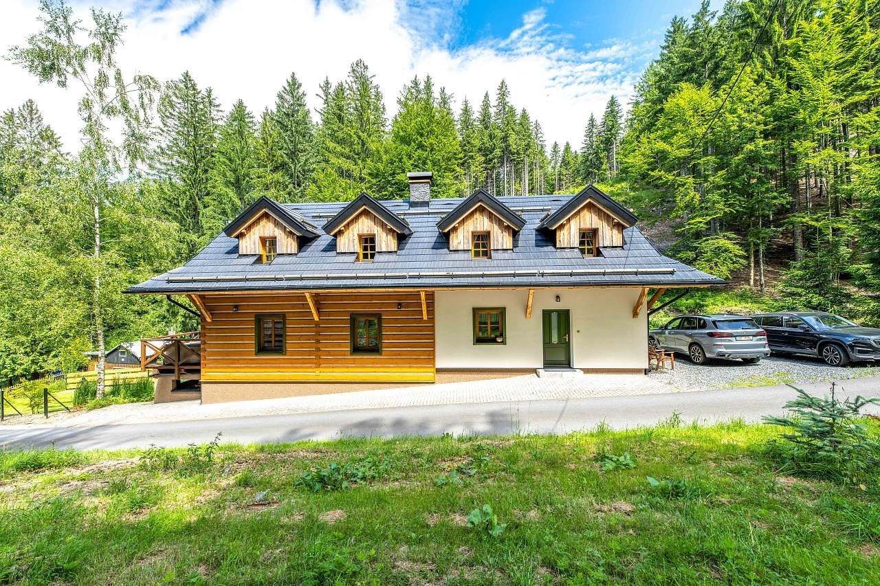 Chata · Krásná - Krásná pod Lysou Horou, Moravskoslezský kraj - 3
