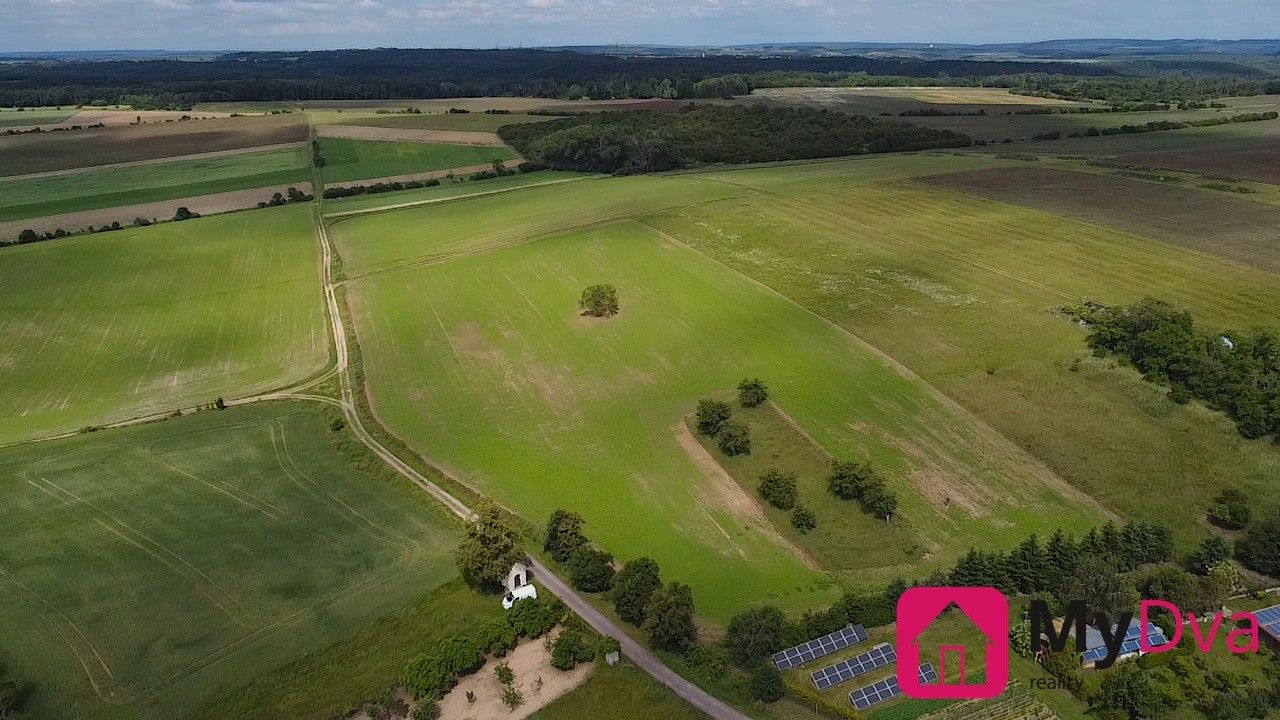 Prodej pozemek pro bydlení - Mikulovice, 20 723 m²