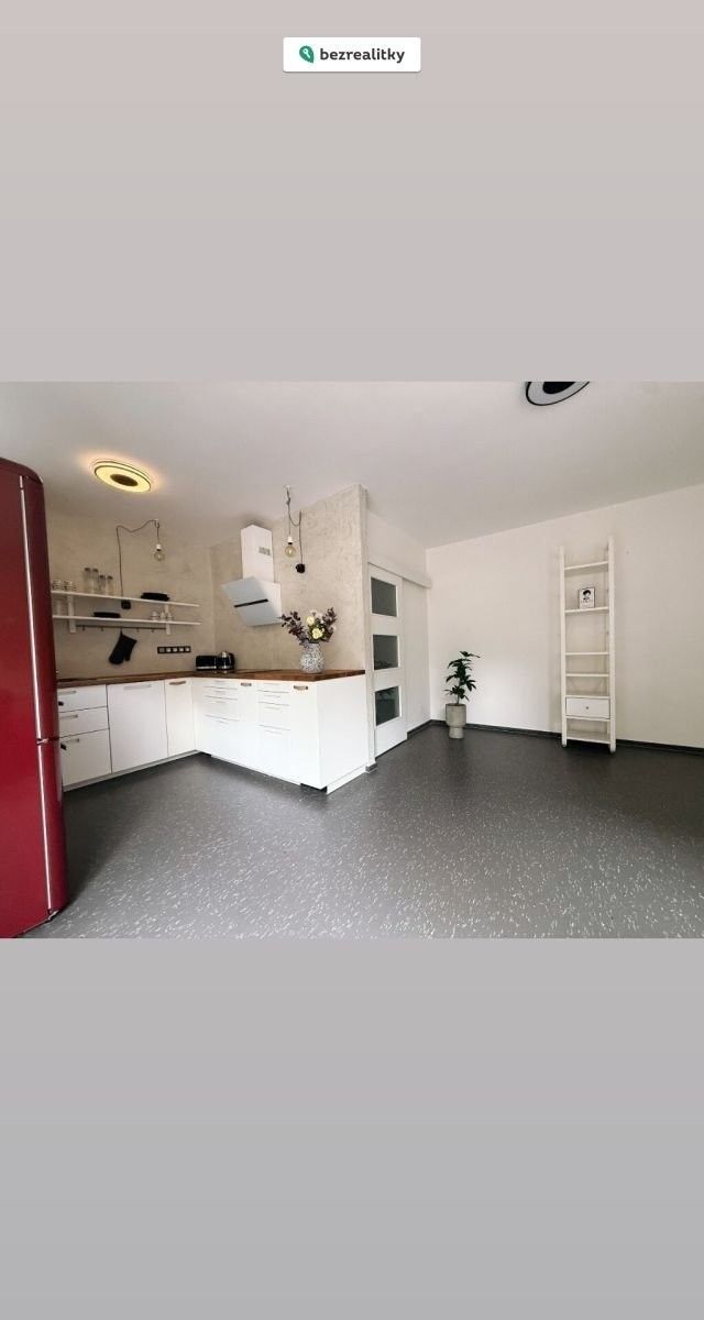 Prodej byt 2+kk - Vřesová, Praha, 58 m²