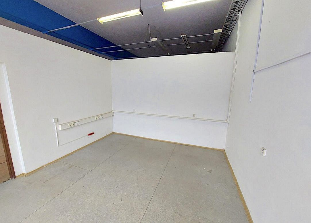 Obchodní prostory · 140 m² · Most - 4