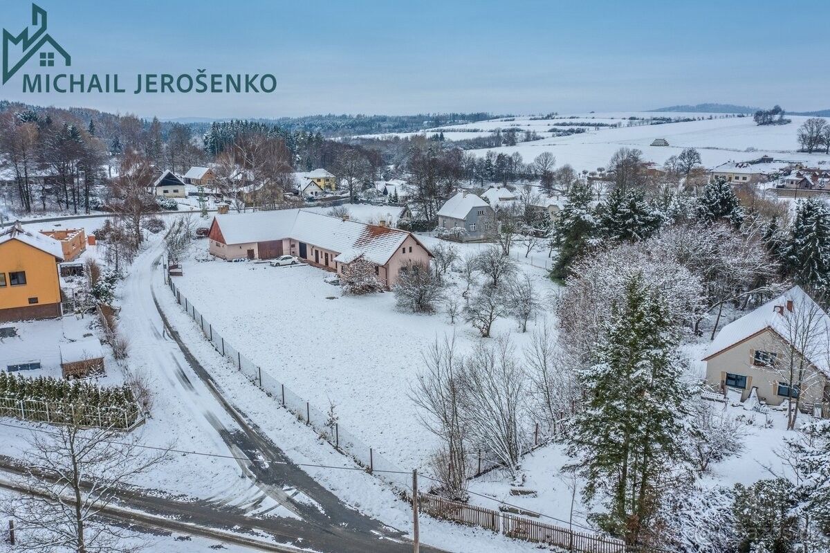 Rodinné domy, Čechtice, 257 65