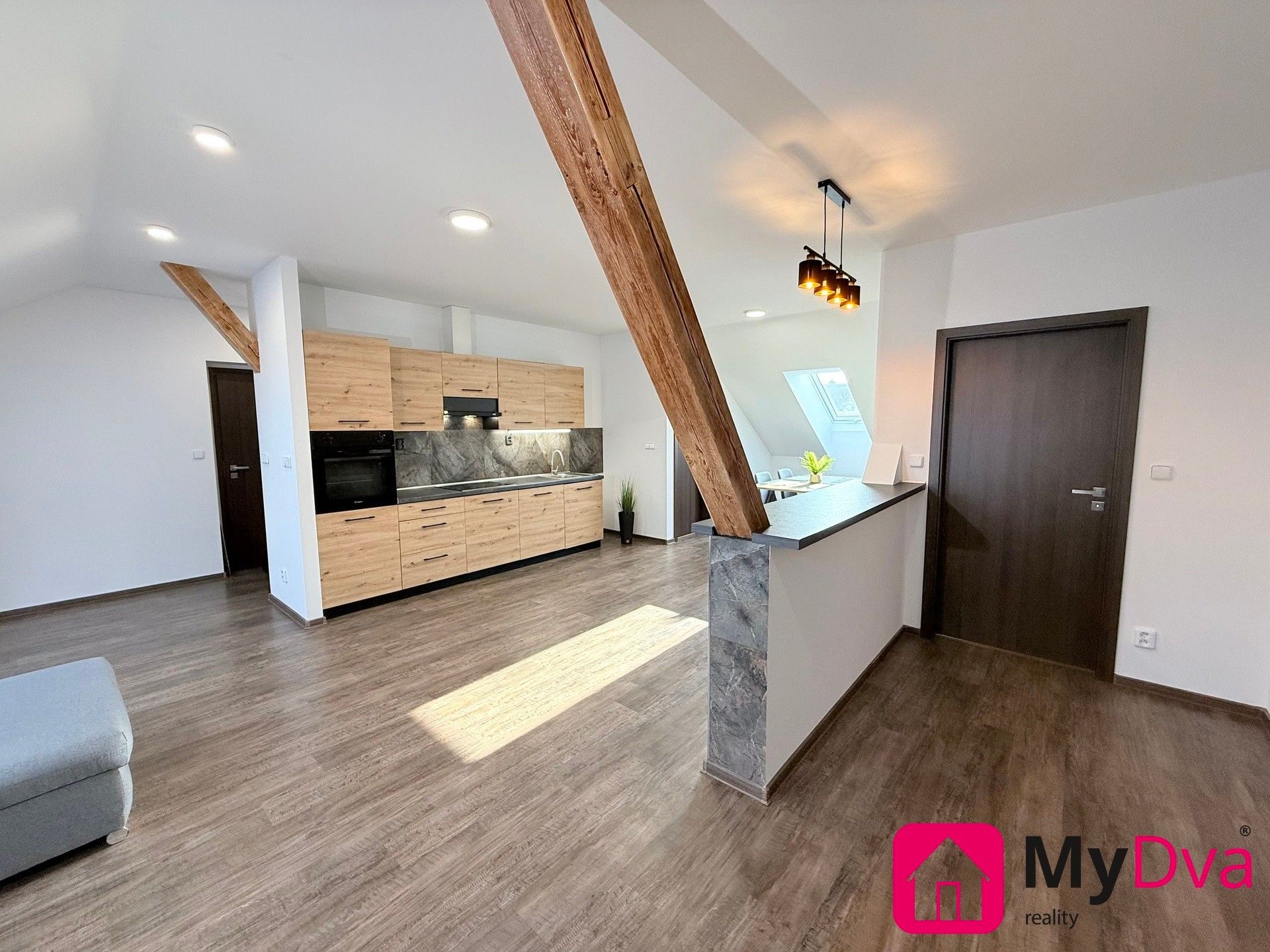 Pronájem byt 3+kk - Vesce, Moravské Budějovice, 105 m²