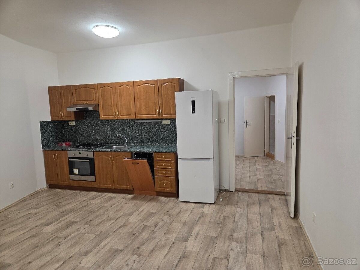 Byty, Kroměříž, 767 01