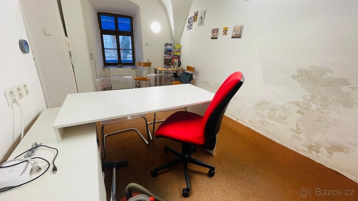 Pronájem kancelář - Jihlava, 586 01