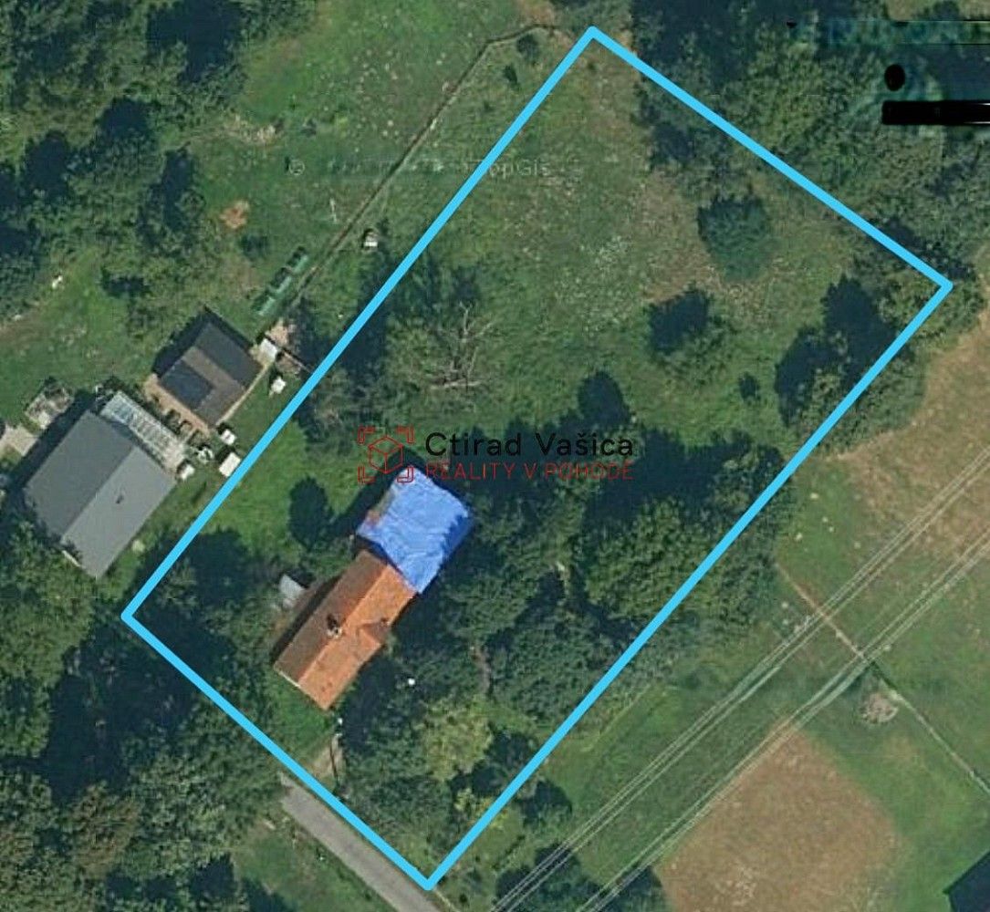 Pozemek pro bydlení, 3 700 m²