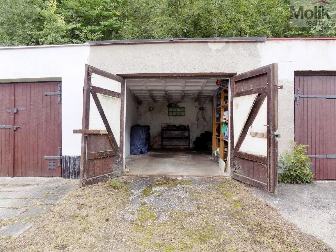 Prodej garáž - Sídliště, Košťany, 22 m²