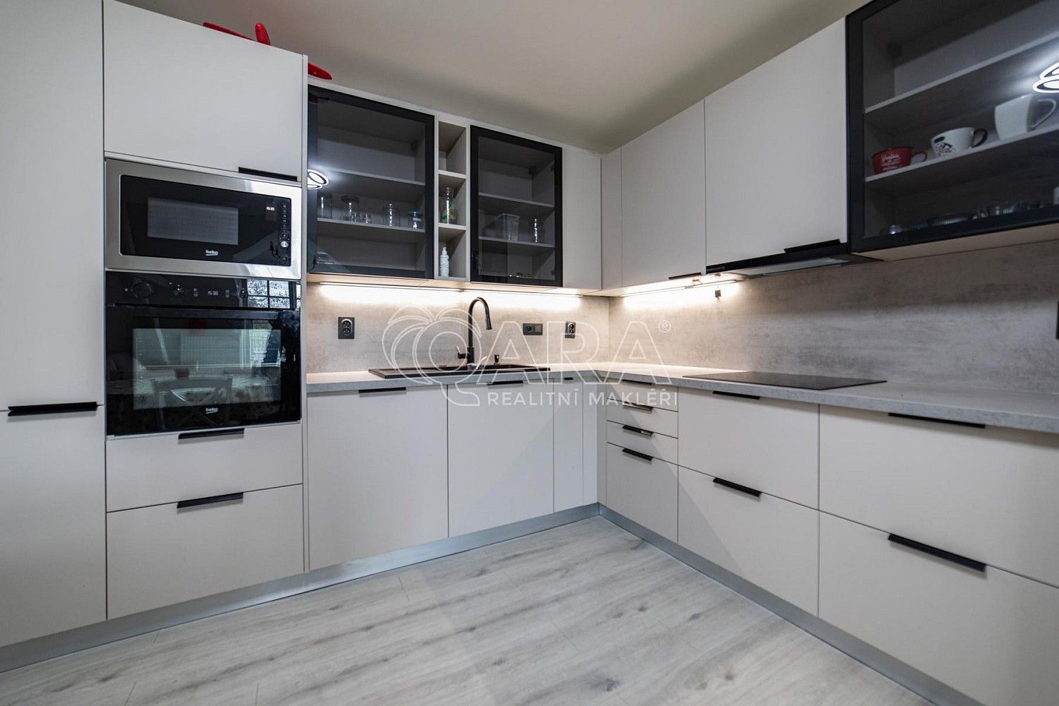 Byt 5+kk · 117 m² · Za Dvorem, Holubice, okres Praha-západ - 4