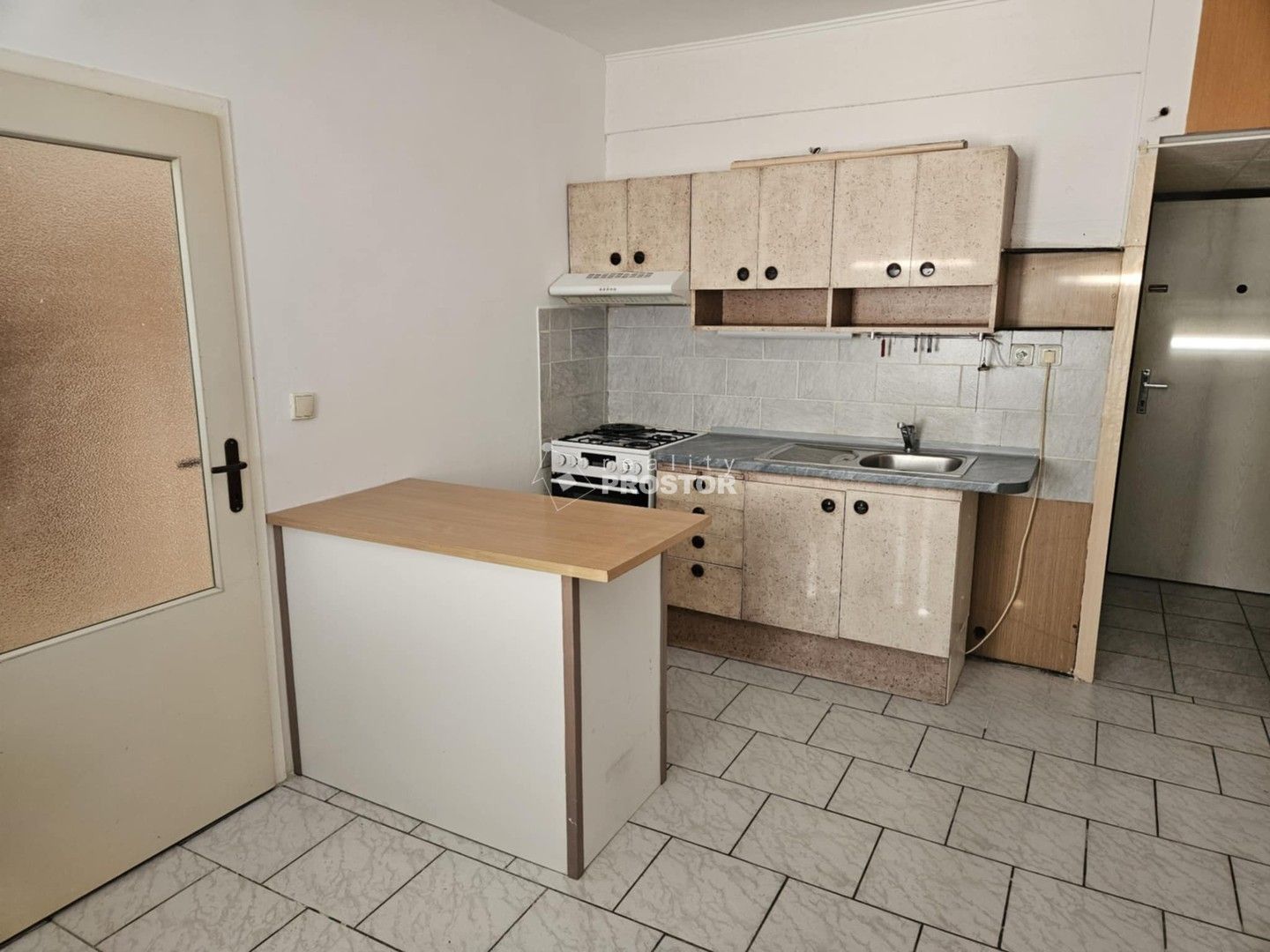 Prodej byt 1+1 - Plynárenská, Ústí nad Labem, 33 m²