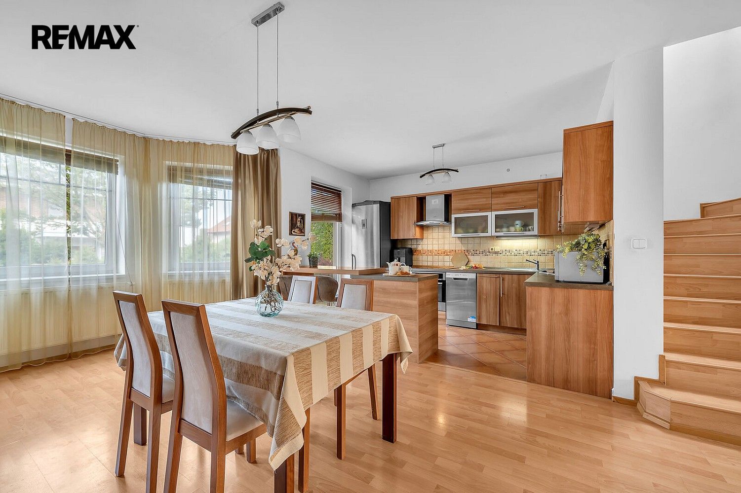 Prodej rodinný dům - Zdiby - Přemyšlení, okres Praha-východ, Středočeský kraj, 224 m² - 2