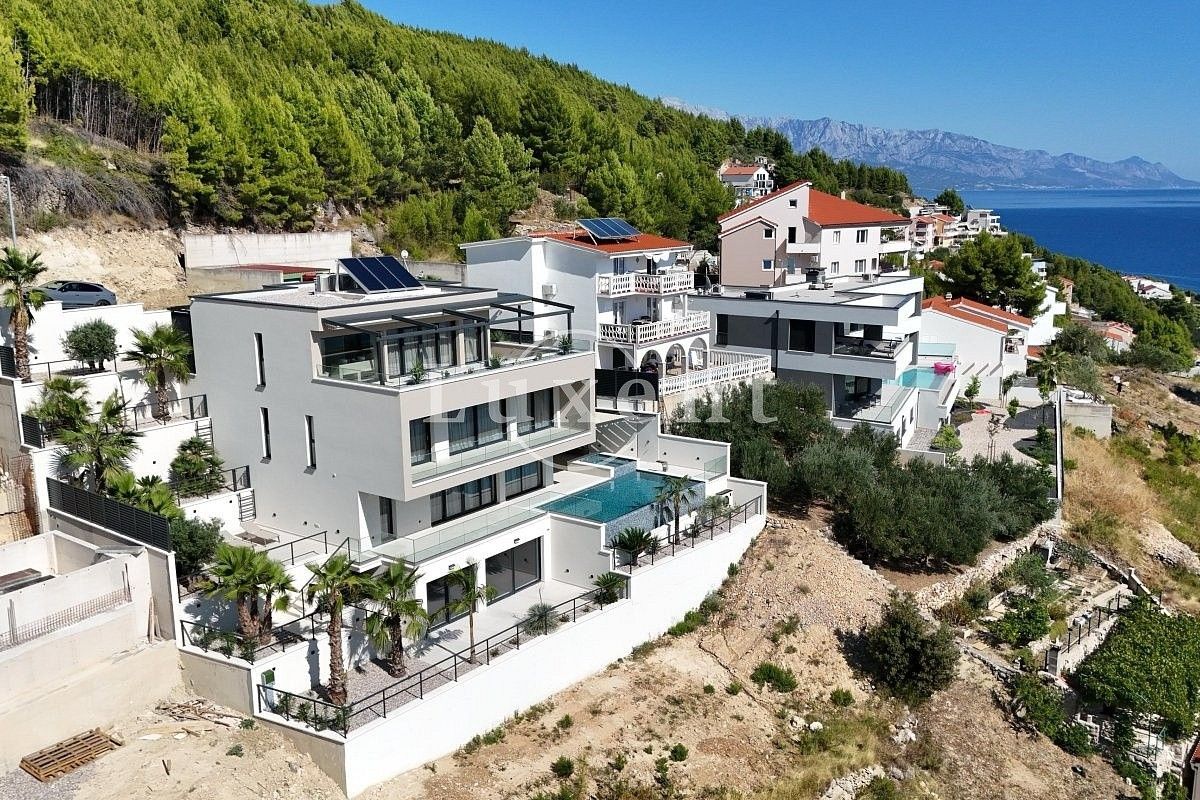 Rodinné domy, Omiš, Chorvatsko, 450 m² - 2